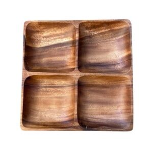 MOUNTAIN WOODS Wooden Square Divided Serving Tray